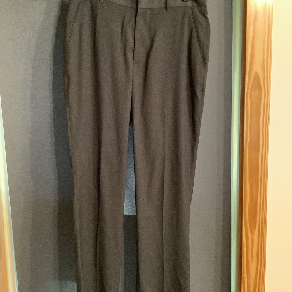 Perry Ellis slim fit